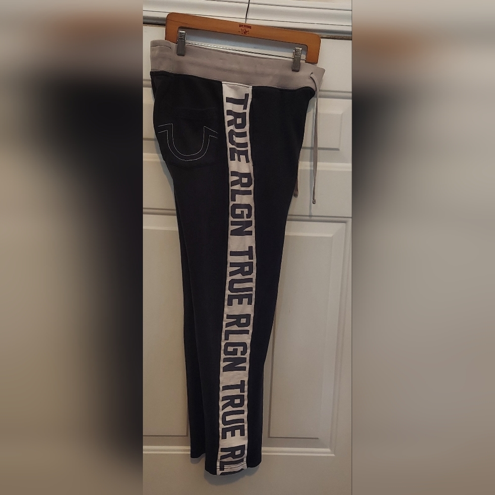 TRUE RELIGION WOMEN'S BLACK, GRAY, & WHITE SWEAT PANT SIZE S/P
